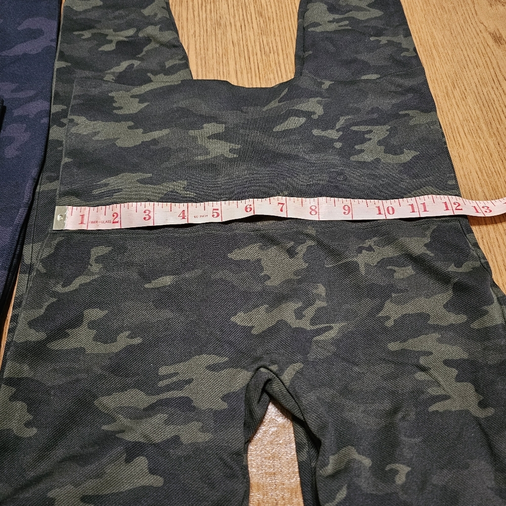 Spanx Set Of 2 Large Camo Leggings - Picture 2 of 4
